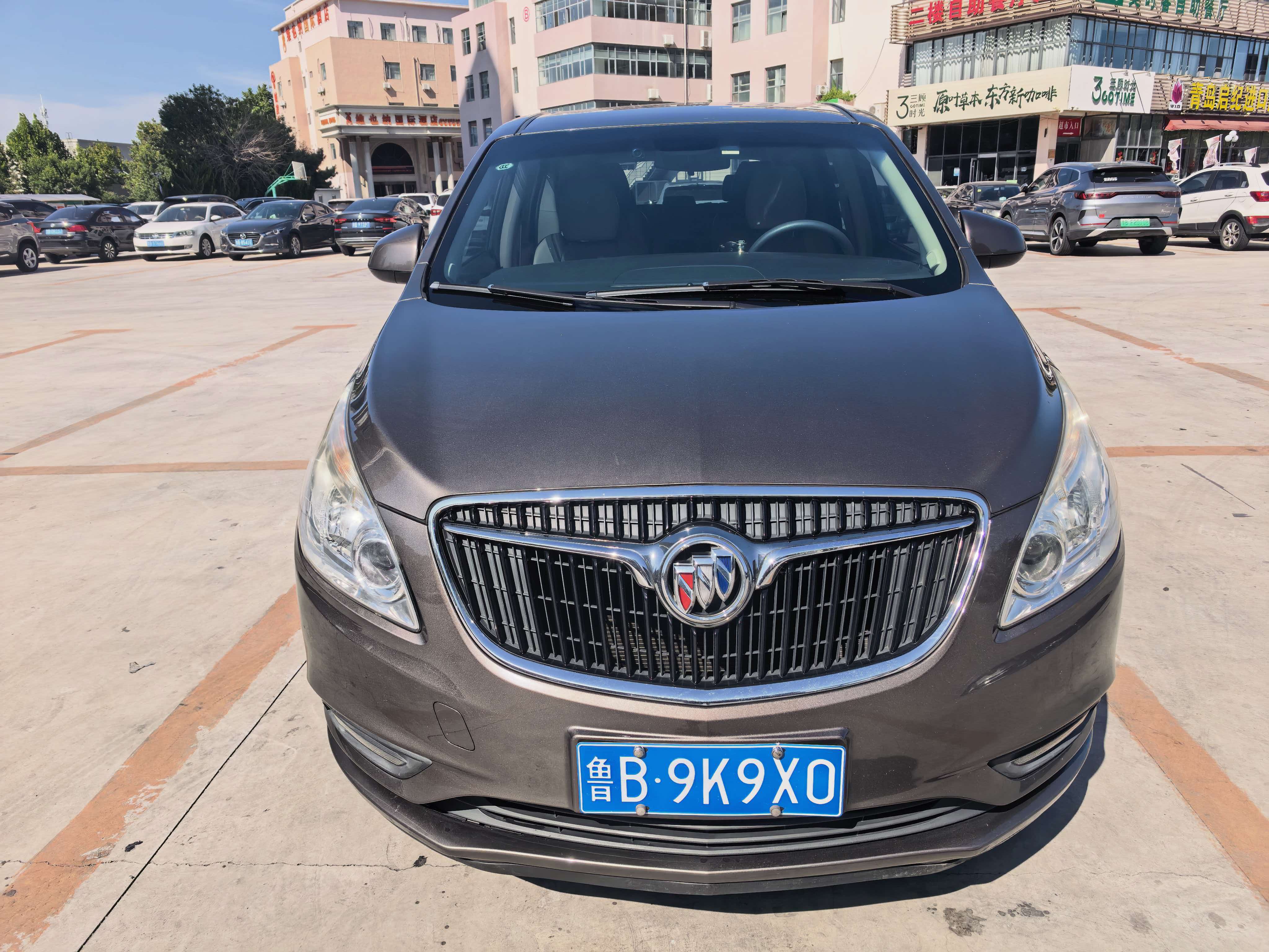 别克GL8 7座 25S